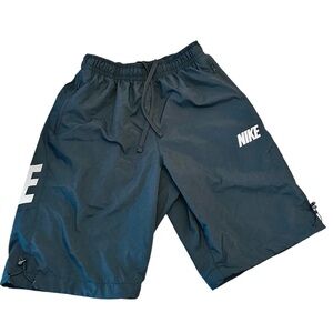 Nike Men’s Black Athletic Drawstring Shorts - Medium